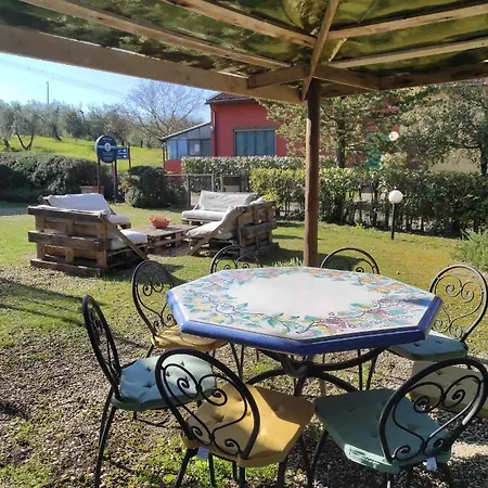 Podere Casanova Alloggio per agriturismo *